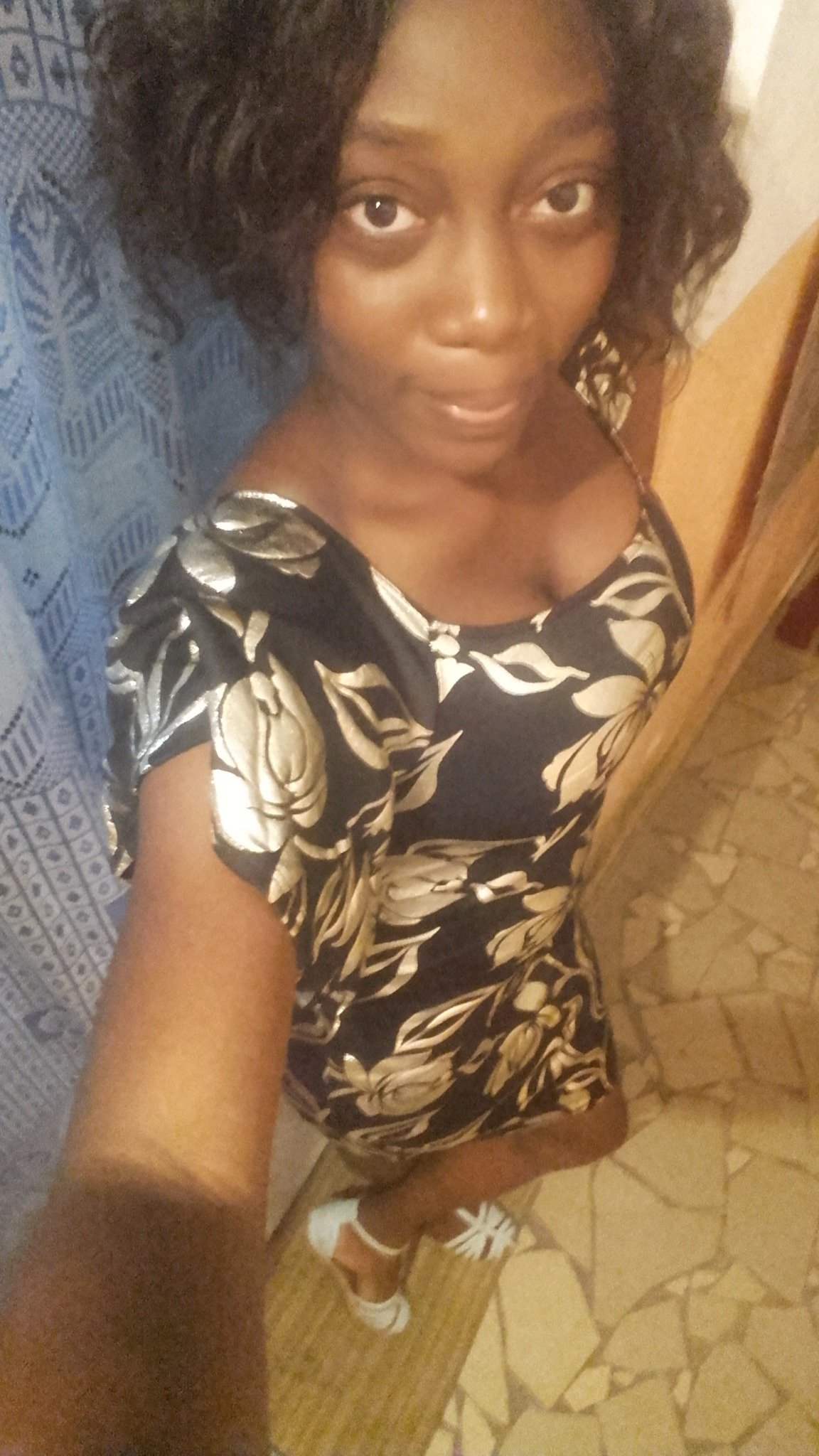 NgoufiSharron's profile picture. 