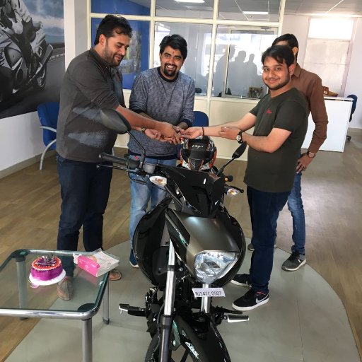 leadprimesuzuki's profile picture. 