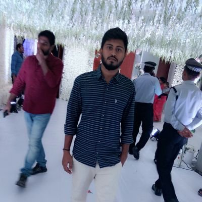 Karthik04320342's profile picture. Help evers,Hurt Nevers......