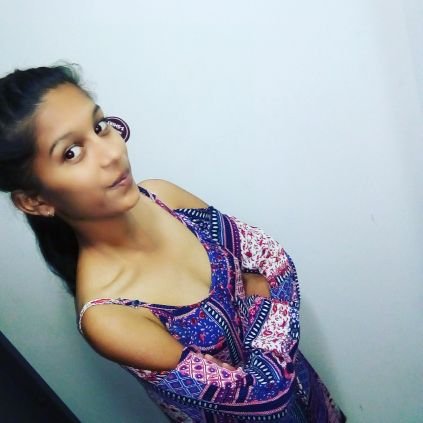 AyushiShivanad's profile picture. Love you Ayushi ,I love me 😘😘😘