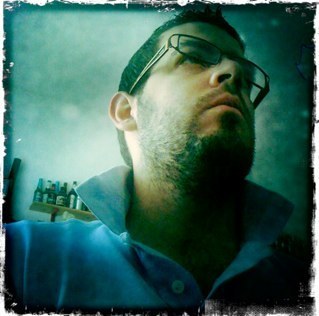 costalongu's profile picture. Me, myself and I - ThirstyYearsOld©