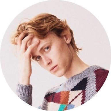 evakvmohnss's profile picture. coração partido