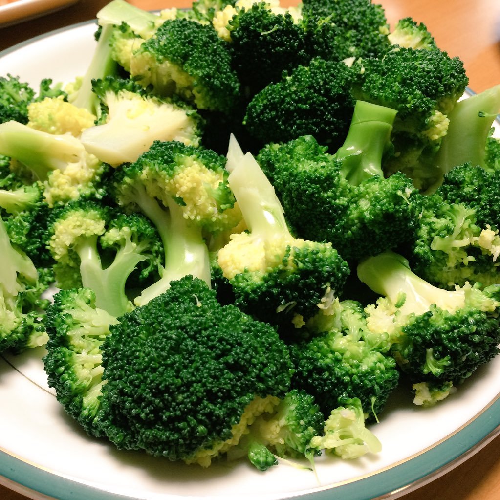 donoturasagete's profile picture. どのツラ下げて生きてんの。