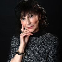 Elaine (@eg140z) 's Twitter Profile