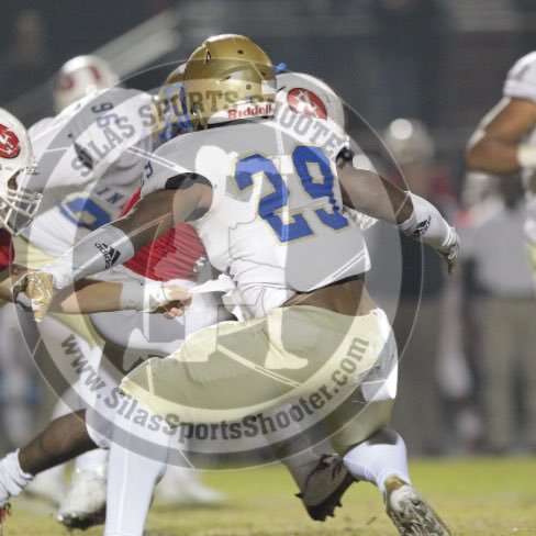 CMoonn22's profile picture. God 1st 🙏🏾❤|| LB/DE 6'1 220|| Class of 18' 🎓|| McEachern High School🏈🔥||Stack or Starve 😾💯🔥 ||Ball Or Get Ball On 💯🙏🏾🏈🔥|| R.I.P Jaira ✊🏾❤🙏🏾||