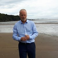 Lee white (@whitestuff700) 's Twitter Profile