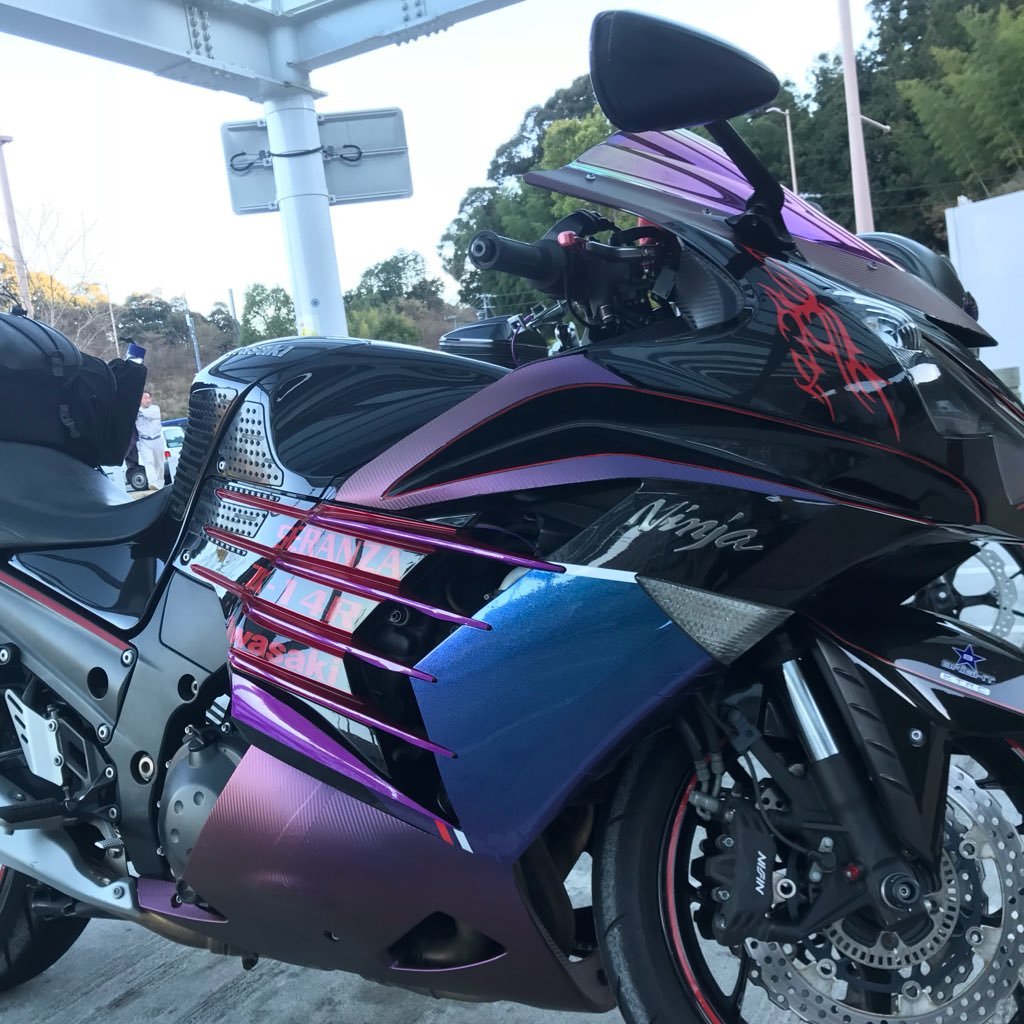 hirorinuta's profile picture. ZX14R('12)、TMAX、Fusion、アドレス、Today乗りです。ツーリングや集まったりマッタリしてます。ステッカー作成します、DMにて。 wworks
