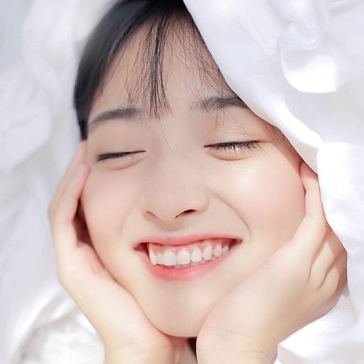 느리게 굴러가는 #胡一天 덕질계정(어쩌다 폭트 주의)/가끔 짤 쪄요/멘션스루 고의🙅/이별은 블언블
