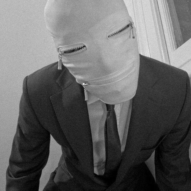 Cinefilo estremo, dai film rari a quelli mai usciti in Italia, specialmente nei generi Horror, Trash, Grottesco, Fantascienza e Non Sense!