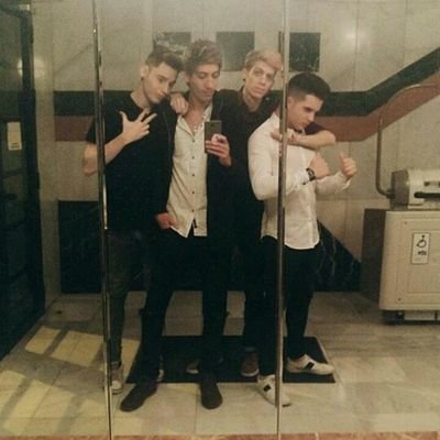 fans de AndrosLB, CILIO, Dece y Exi. 🌙