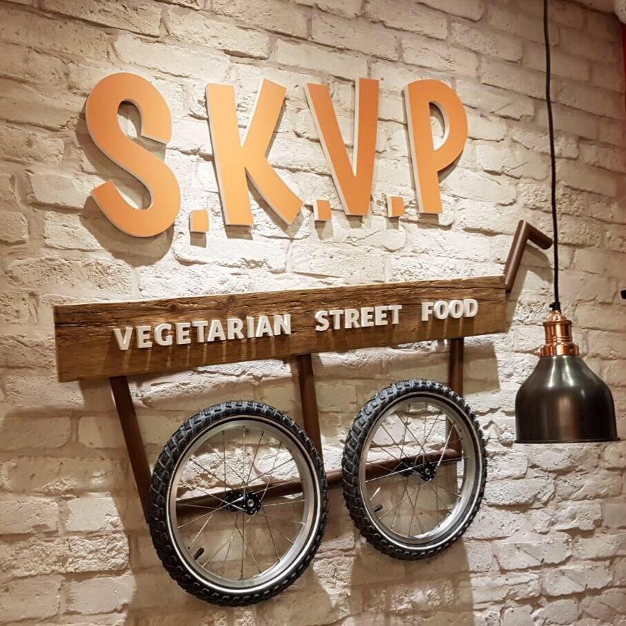 SKVP aims to connect authentic Indian street food to the taste buds of London in a true Mumbai style