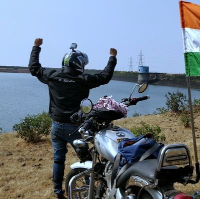 Riding solo across India for helmet awareness with #HelmetDaalo campaign. 

MH 01 At Heart | Road Safety Activist | Motorcycling |