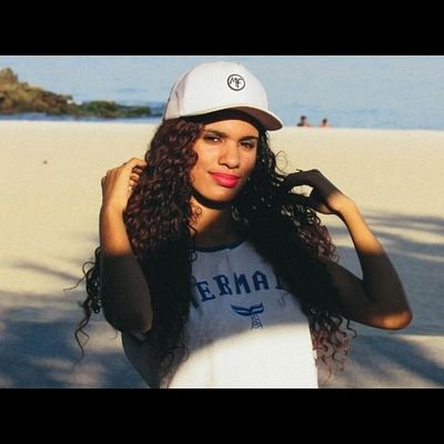 INSTAGRAM: loh_lh 

YOUTUBE: Canal da lôh

FACEBOOK: Lorrayne da Silva