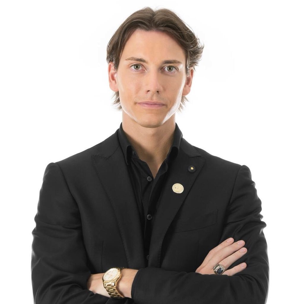 riccardobenato's profile picture. 