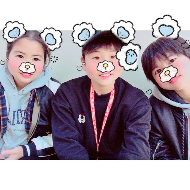 VMml7yf8yk2t3Ah's profile picture. 朝日中🏫Xmas Eileen🤘😜✨💕🌈🌸左さんめっちゃ好き💓👑🎭🎤