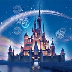 Disneyペアチケットを
定期的にプレゼントします。

条件はフォロー&リツイートを
していただいている方です！

当選者にはDMにて
詳細をお送りします。

ご応募お待ちしております。