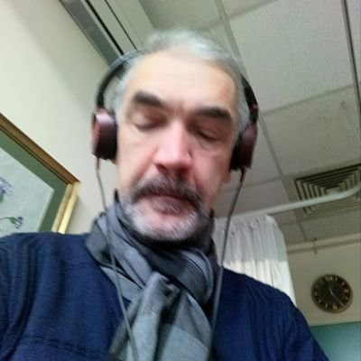 kadriba43's profile picture. 