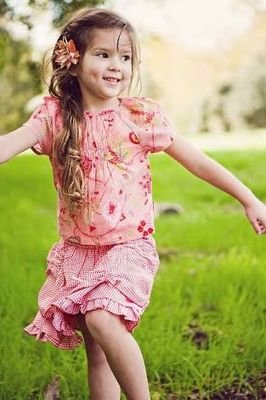 ‏‏قل للبلاء ترفق بفتاً ‏صبور💔

خليك قوى بافكارك
وحريتك متتنزلش عنها 
مع او ضد فكرة حقك
 بس متكونش ايدك فى الدم 
وابنى بلدك واحميها