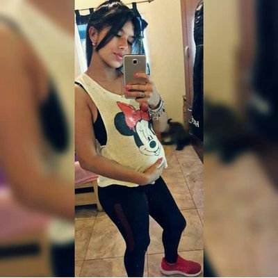 Camii_Rdz12's profile picture. ⇨San Martin💛🔴💛⇦
 15 primaveras🌸
#Cabj 💙
😍Si es con vos, que sea para siempre😍
💜Te Amo Hija💜