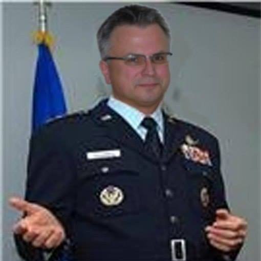 markjona7643's profile picture. 