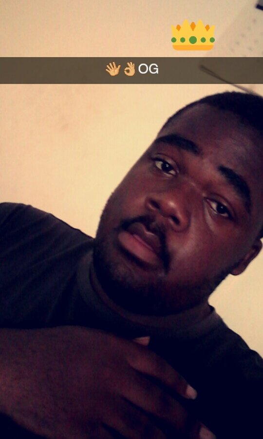 Studant & 🎵🎤Musician & 🎹🎧Performer & Blogger and Youtuber🎥🎬📷 Facebook:DanilloFreezy INSTA:FvckinFreezy Snapchat Fvckinfreezy20👑✌2PAC SHAKUR