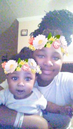 Im funny playful goofy n love sport