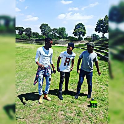 Nqob_Izitha's profile picture. just a nobody