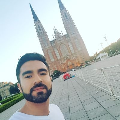 c_olivaresg Profile Picture