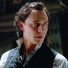Vampire Lord Thomas sharpe. after Lucille killed me I became immortal and @DaddyHiddles is mine #Fathertobe