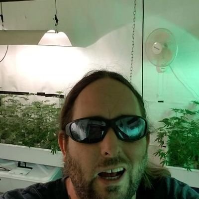 I'm a grower of medicated marijuana at cannabis 101 medical clinic. My cell if interested in some stuff 718-301-6158
https://t.co/cJV3neOzXg