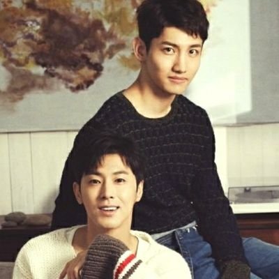 redocean_yuno's profile picture. Bigeast/Cassiopeia-ACE♥TVXQ=U-know＆Changmin♥2人の笑顔がいつまでも見たいしずっと2人だけを応援します✨ あまり絡めないけど仲良くしていただけると嬉しいです♬5・3は無理、極端な1はごめんなさい。無言フォロー失礼します。Tohoshonki Fan Account