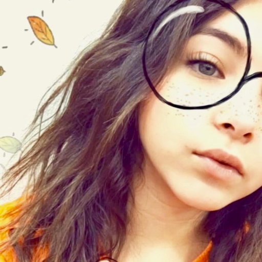 I am a model and singer for https://t.co/bCVrHqqAWg-SINGER!