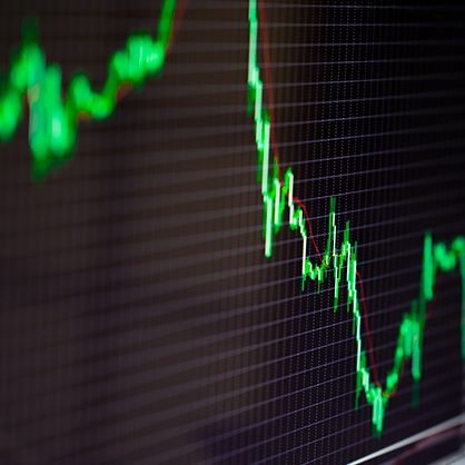 バイナリーオプション シグナル配信行なっています❗️午前中~夜中まで配信。自分の都合に合わせて受信可能。どなたでも参加可能なので、興味のある方は是非ご連絡ください。