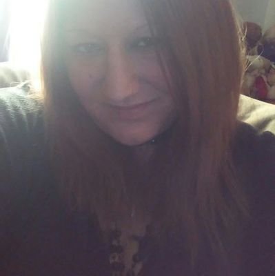 Hey my name is melissa spelled melessa. I am 33, divorced mom with two kids, my kids are everything to me, i am very fun loving and love joke around js