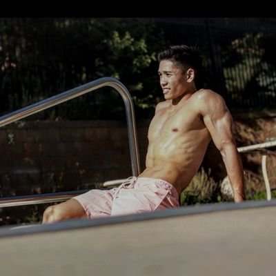 dys_kev's profile picture. gym and video games