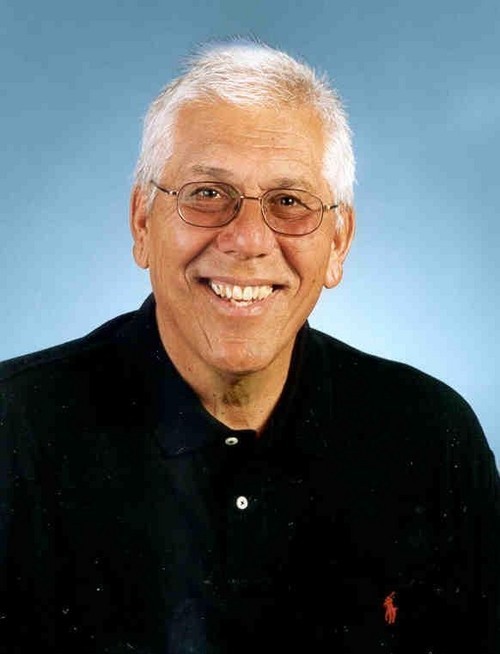 MomsFarm's profile picture. Stress Free Real Estate 510 523-4816 I've invested and worked for over 40 years I know Team Work being and ex Pro Football Player so and lets work together