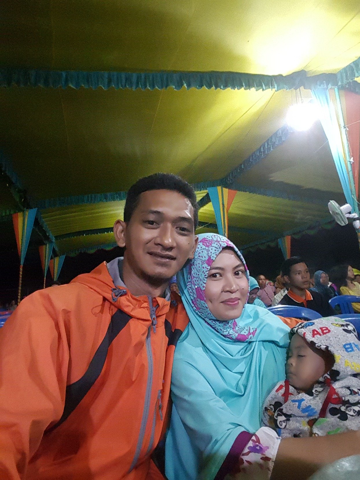 rahmadsyahid1's profile picture. 