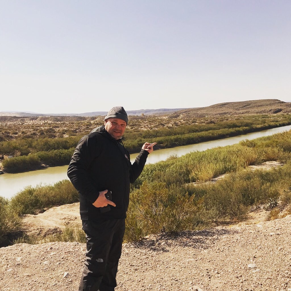 VisualMusing's profile picture. 