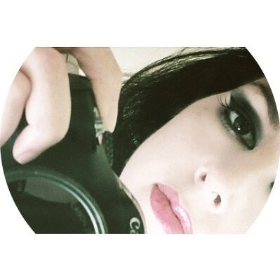 iArtCandy's profile picture. Artist, Designer, Daydreamer, Aspiring Screenwriter, Creator of exclusive jewelry & accessories inspired by @Lushcosmetics