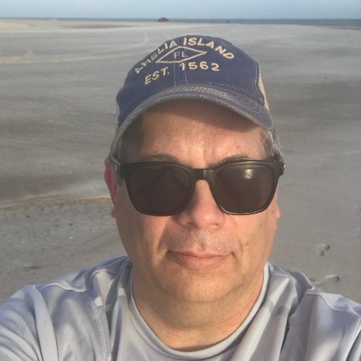 Tech exec, Microsoft & Illini Alum, Cubs/Blackhawks/Bears/ Bulls fan, frequent flyer, cyclist, runner, married/dad of 2, better living thru technology