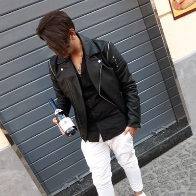 Io non vivo nella follia... é la follia che vive in me !