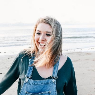 Photographer & Blogger ||
Brand Ambassador for The Wales Collective ||
Instagram @_theislandlife_