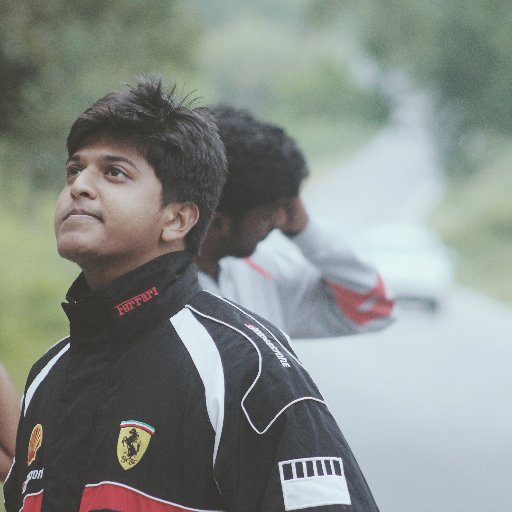 pranav_suresh_'s profile picture. entrepreneur | software engg. prev worked on designing algos for ai/dl acclerator chips. building fun games for spatial compooooting platforms.