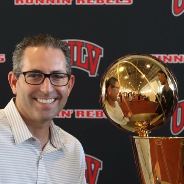 Sr. Associate AD, Communications @UNLVAthletics, husband, father of 3, fan of O.C. pro teams @Angels @RamsNFL & @UofA graduate. Not necessarily in that order.