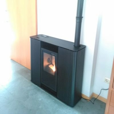 artelume's profile picture. Especialistas en estufas y calderas de pellets y leña. Mobiliario de jardín.