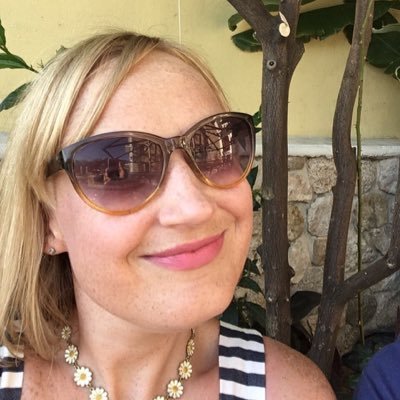 clarelouh's profile picture. 