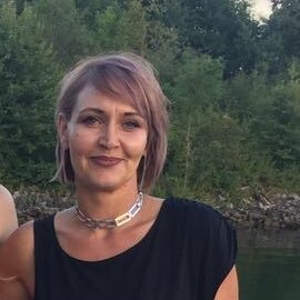 Friseur aus Leidenschaft Frachtrainer mit Hingabe
Frischepartner bei Ringana