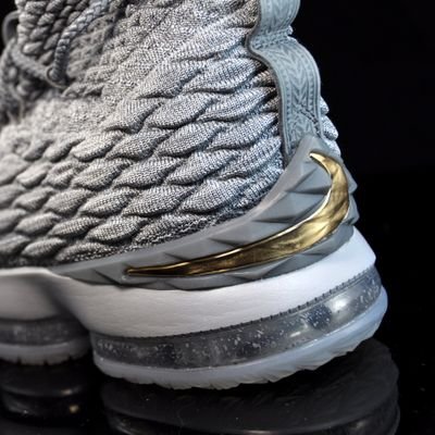 lebron 15 the land