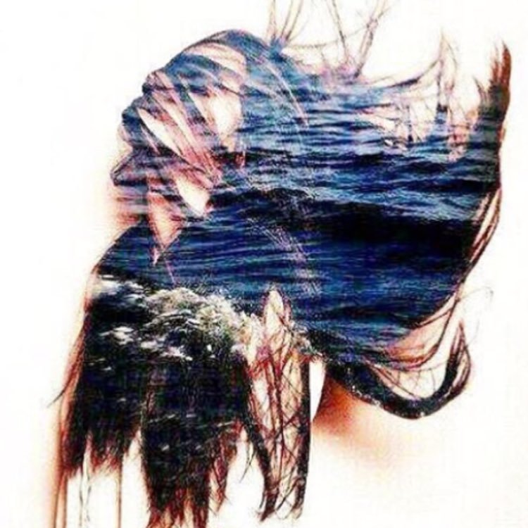 ﻓﻲ ﺍﻟﺠﻨّﺔ : ﺃﻫﻞ ﻻﻳُﻔﻘﺪﻭﻥ ، ﻭأحبّه لا ﻳﺮﺣﻠُﻮﻥ ، ﻭﺃﺻﺪﻗﺎﺀ ﻻ ﻳﻐِﻴﺒﻮﻥ ، اللهم اجعلنا من اهلها . اللهم اسالك يالله ان لا تتوفاني الا وانت راضيً عني 💕