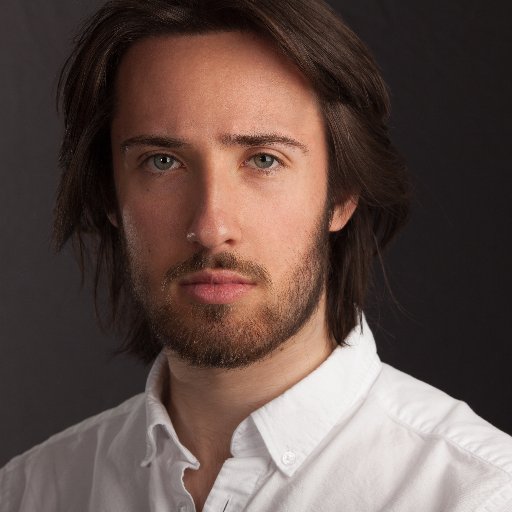 Actor/Professional Pretender. Brit in New York City just looking for good tea.